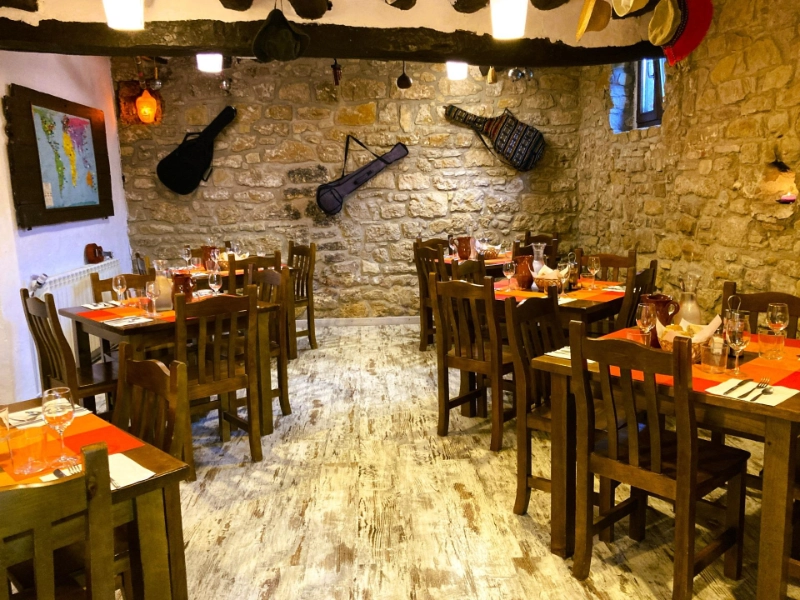comedor-albergue-la-casa-magica-2